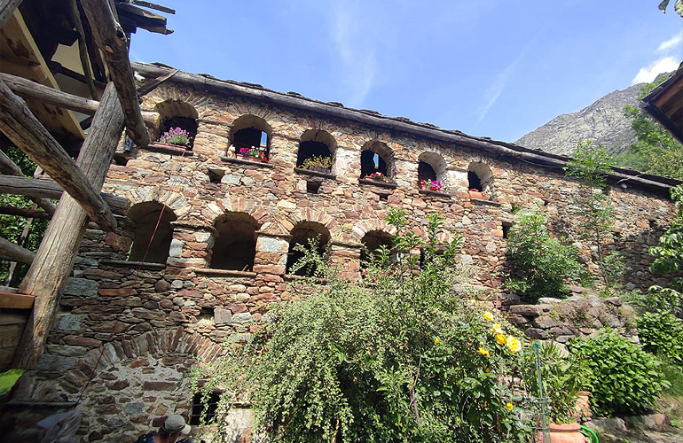 Ou Crierel - Tour d'Hereraz